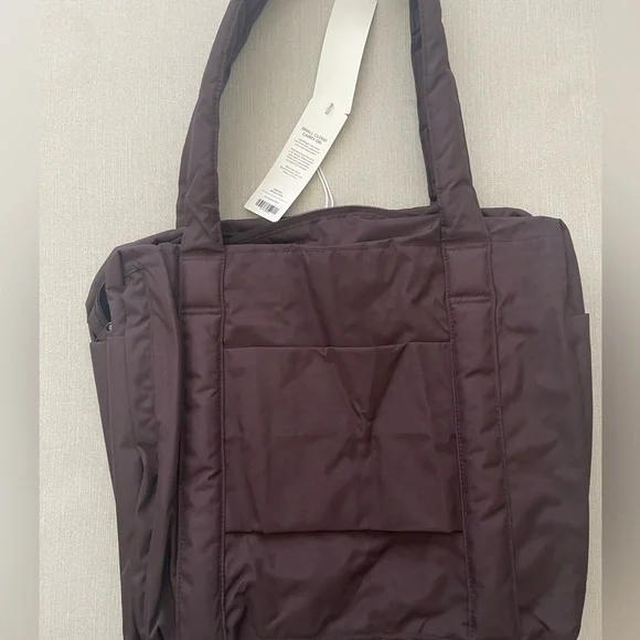Baggu Small Cloud Carry On Bag Chocolate Plum - Picture 3 of 3
